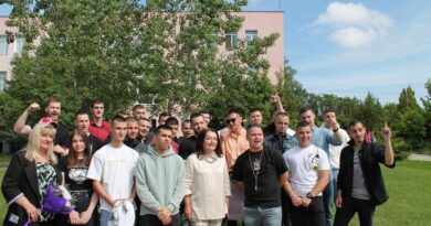 Царската гимназия в Хасково изпрати зрелостниците си