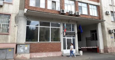Скандал: Наказват полицай от Хасково, накарал шефа си да работи